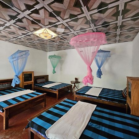 Sigiri Birds Hostel Sigirija Zewnętrze zdjęcie
